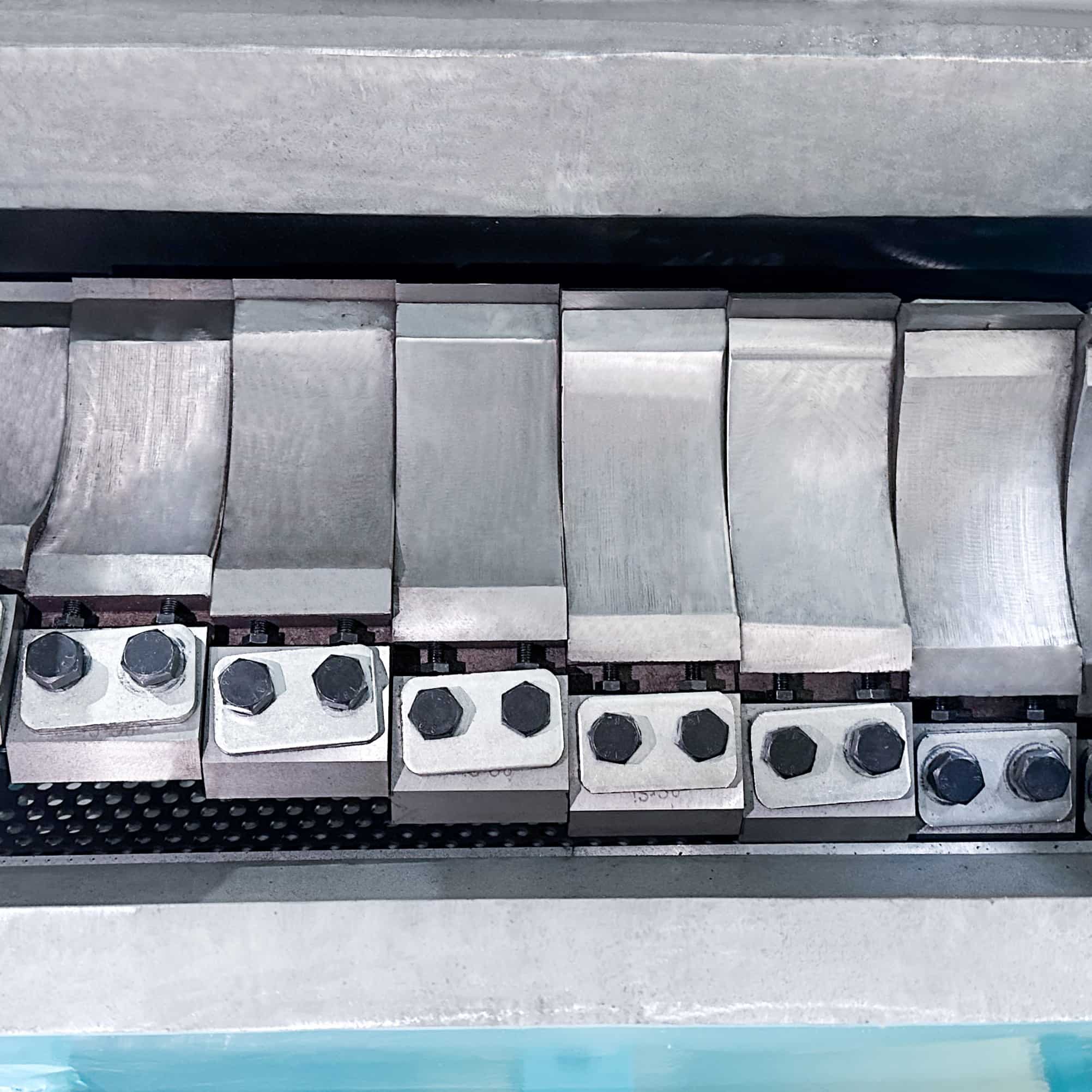 Wear-Resistant Crusher Blades