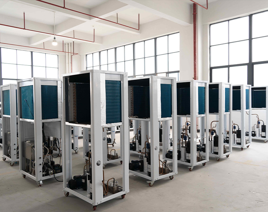 Dehumidification-Drying-Feeding Integration