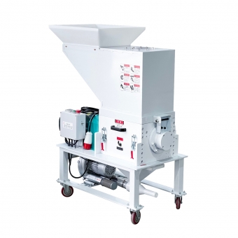 Slow Speed Material Crusher
